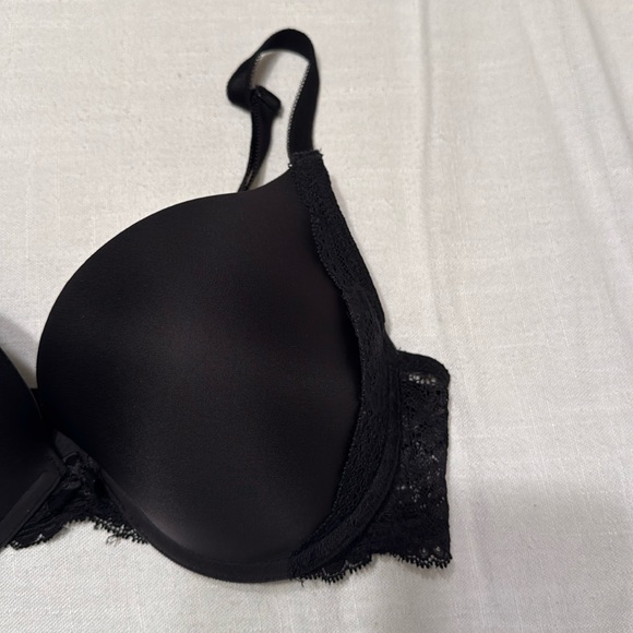 ✨ Victoria’s Secret Dream Angels Push-Up Bra – Size 36C - Picture 2 of 11